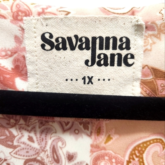 Savanna Jane Sleeveless Top Tank Blouse Paisley Floral Embroidered Beige Plus 1X - Picture 2 of 5